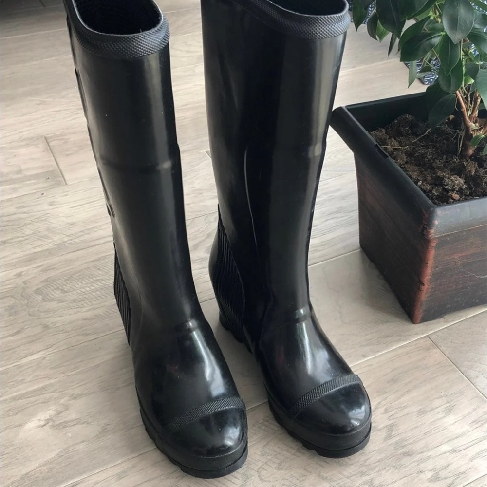 Joan of Arctic Tall Rain Boots, Size Womens 8 - Picture 4 of 7
